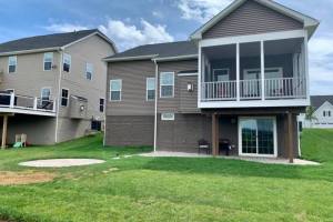 Under-Deck Patio with Separate Circle Feature 