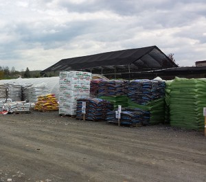 Grass Seed, Patio, Outdoor Furniture, Landscaping Services in Frederick MD