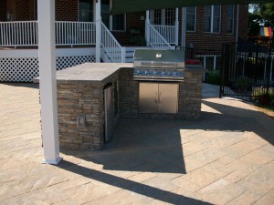 Outdoor Kitchen by Barrick and Sons